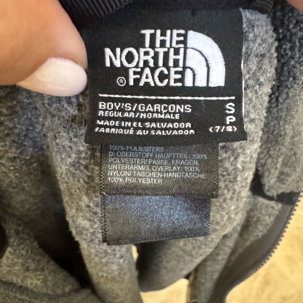 The North Face Youth Charcoal and Ebony Fleece Jacket - Picture 5 of 5